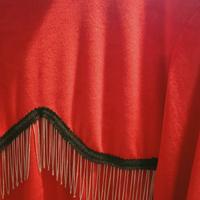 due vestiti rossi per festa 