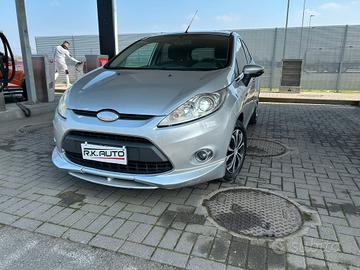 Ford Fiesta titanium 1.4 BZ GPL
