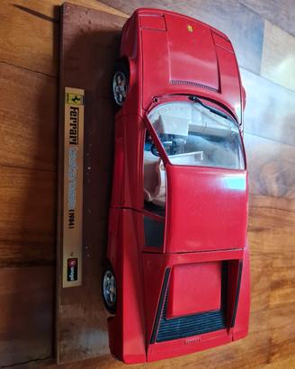 Modellino Ferrari testarossa (1984) burago