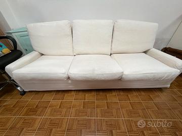 Divano in tessuto bianco, tre posti lineare