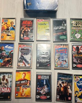 Lotto giochi psp con psp