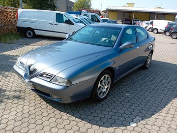 Alfa Romeo 166 2.0 V6 tb S