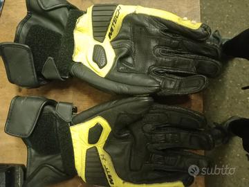 Guanti moto pista