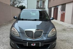 Lancia Ypsilon 1.3 Multijet Argento