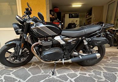 Triumph Speed Twin 900