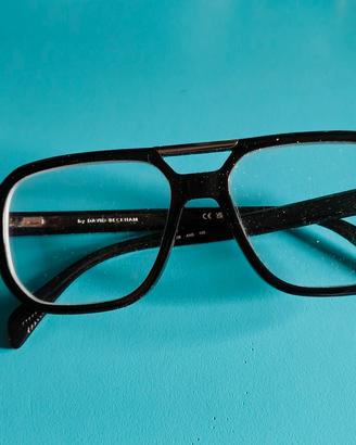 occhiali doppio ponte David Beckham mod  7108 Dm
