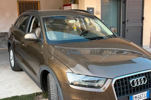 Audi Q3 2.0 TDI Business Plus 06/2012