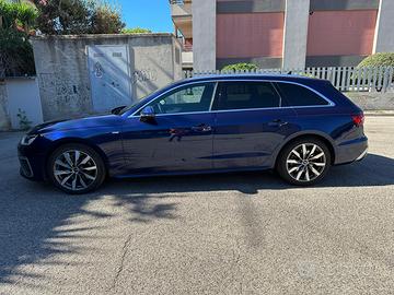 Audi A 4 Avant  2.0 tdi mhev Sline edition