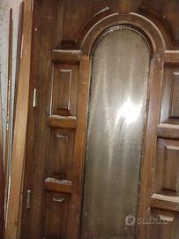 portone in legno 