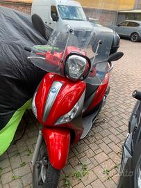 Medley piaggio 150