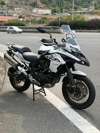 Benelli trk 502x