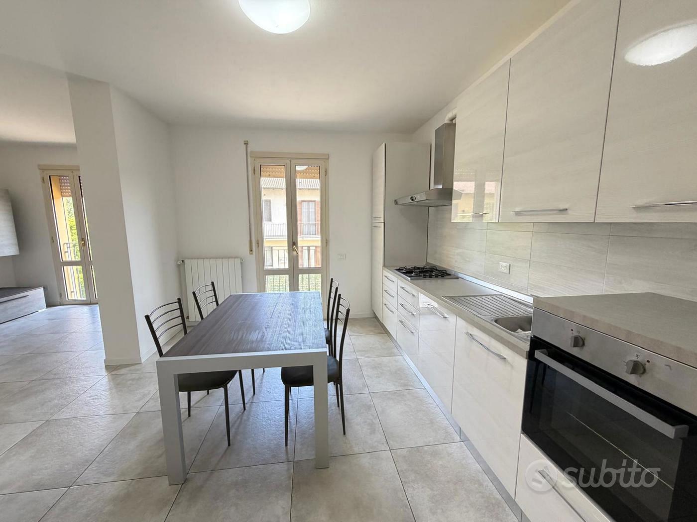 Appartamento – Pieve Porto Morone, Mezzano - Vista 2