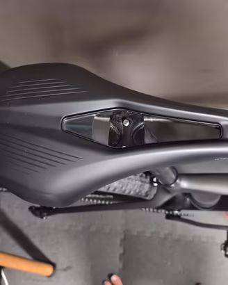 FIZIK  Sella Performance Vento Argo R3 140mm Nero