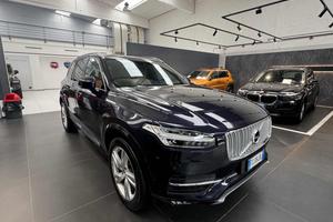 VOLVO XC90 D5 AWD Geartronic Momentum