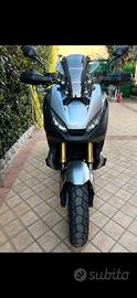 Honda X-ADV 750 DCT