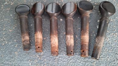 Piroli antichi per strumenti a pizzico ed arco