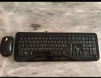 Tastiera e mousse Microsoft wireless