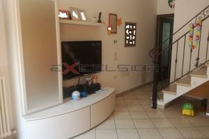 ADRIA - VILLA A SCHIERA CENTRALE