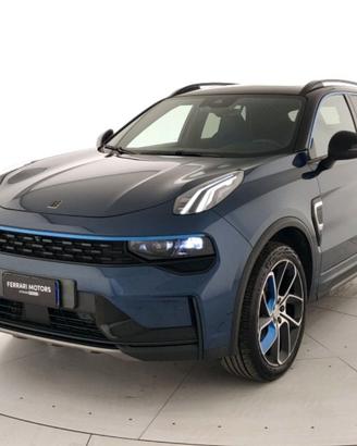 Lynk & Co 01 1.5 td phev auto