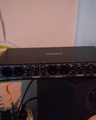 Roland Rubix 44