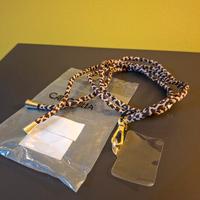 Laccio portacellulare portatessera 