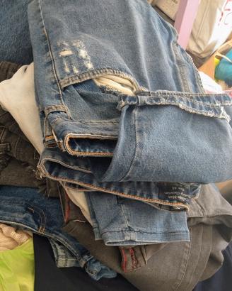 MEGA STOCK DI ABBIGLIAMENTO 