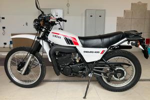 Yamaha DT 400