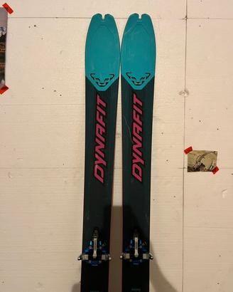 Dynafit Radical 88 con attacchi e pelli Pomoca