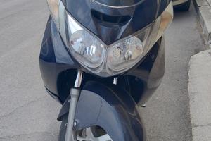 Suzuki Burgman 400