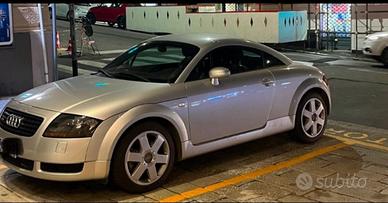 Audi TT 225 cv quattr i