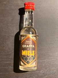 Mignon Distillerie Franciacorta Grappa al Miele.