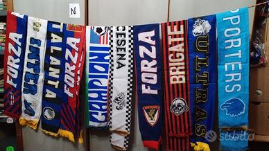 lotto sciarpe calcio 10 pezzi