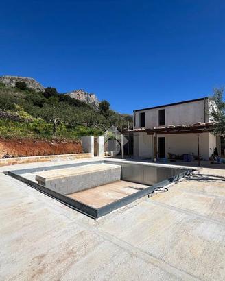 VILLA SINGOLA A CASTELLAMMARE DEL GOLFO