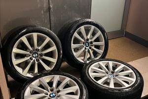 Cerchi BMW F10 F11 Gomme estive 245/45/18 Pirelli