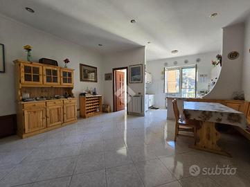 CASA SEMINDIPENDENTE A FIUGGI