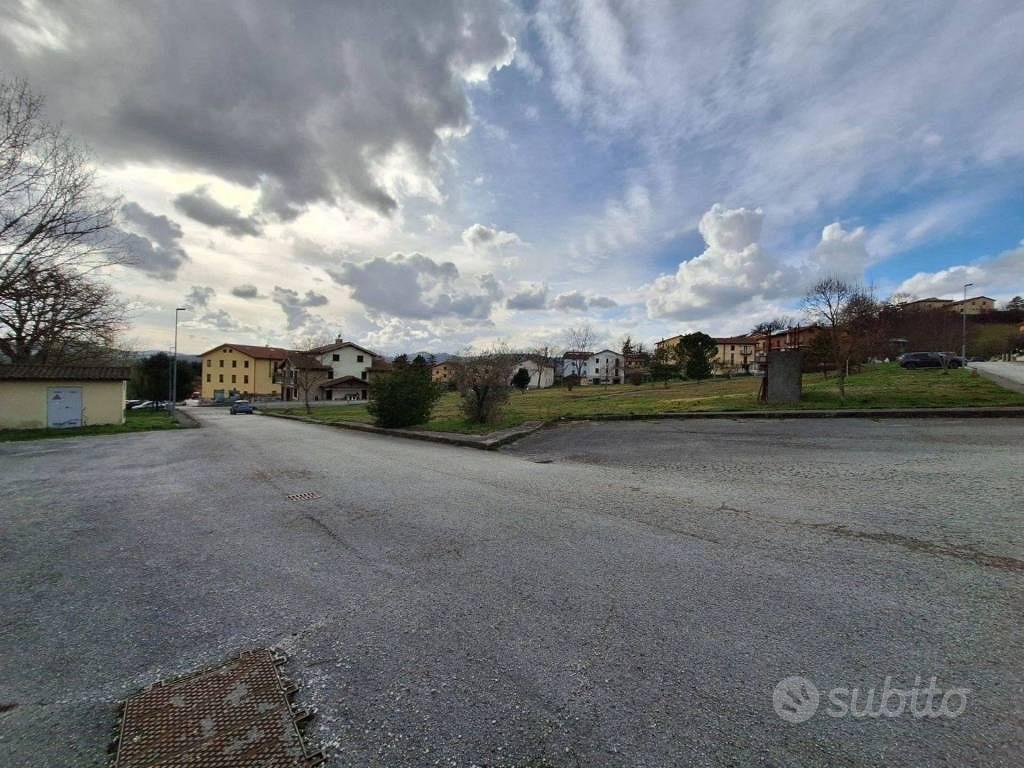 Immobile in asta di 4200 m² a Magione - Vista 5