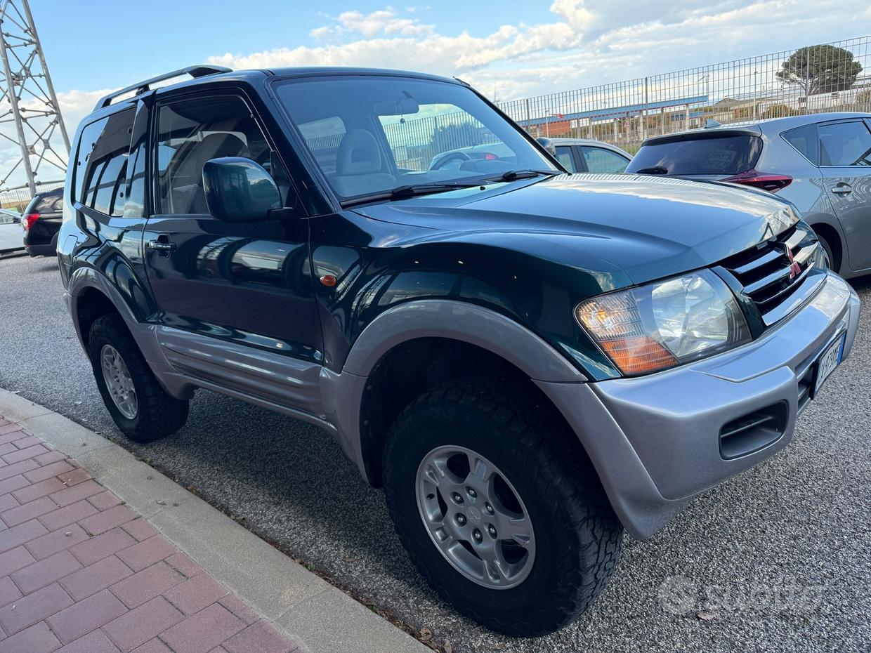 MITSUBISHI Pajero (2000-2007)