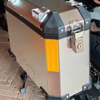 Valige Royal Enfield alluminio