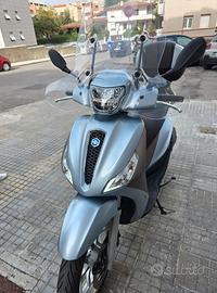 Piaggio Medley 150 - 2024