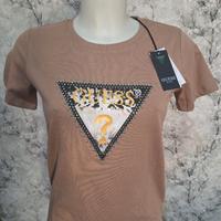 T-shirt  Guess