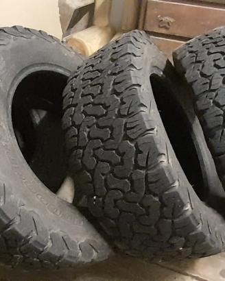 Gomme per jeep
