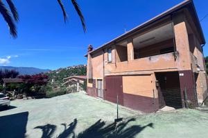 CASA INDIPENDENTE A FERENTINO