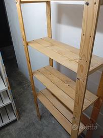 scaffale in legno