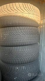 Gomme invernali 225/45/17