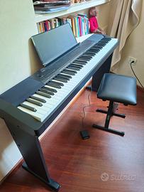 Casio CDP 130 Pianoforte digitale con stand