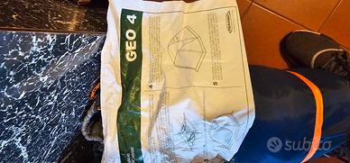 camping  tenda ferrino geon4 + materassini + cucin