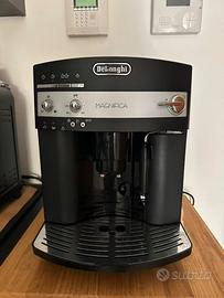 Macchina caffe DeLonghi