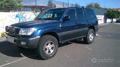 Toyota land cruiser hdj100