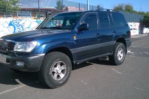 Toyota land cruiser hdj100