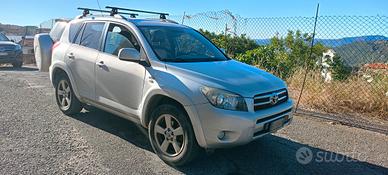 Toyota rav4 2.2 TD 177cv